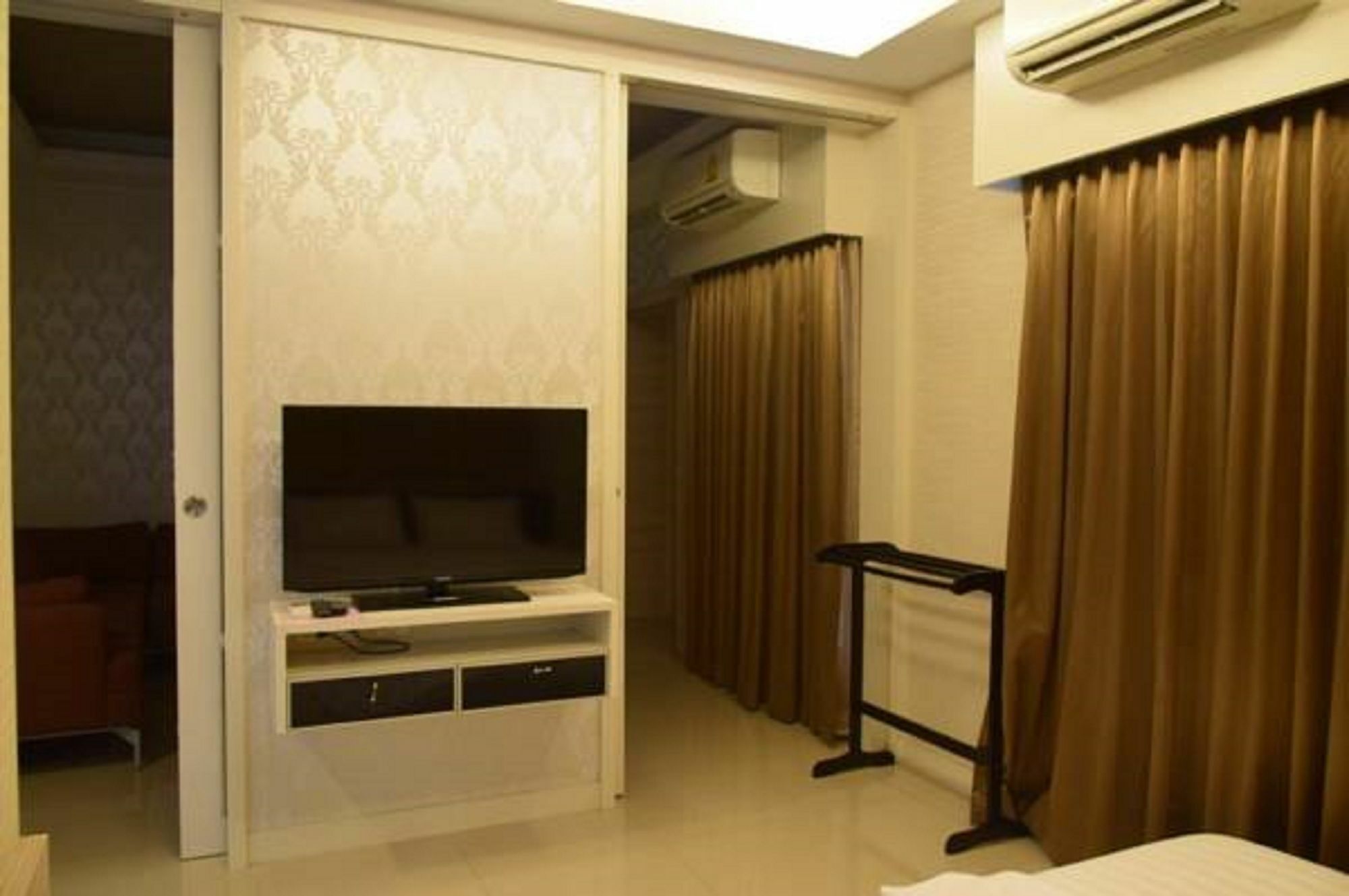 The Luxury Residence Сонгкла Екстериор снимка